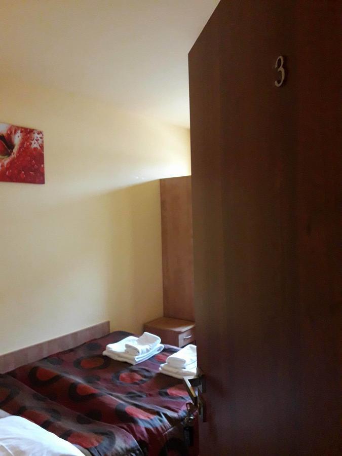 Hotel Paola Kutno Εξωτερικό φωτογραφία